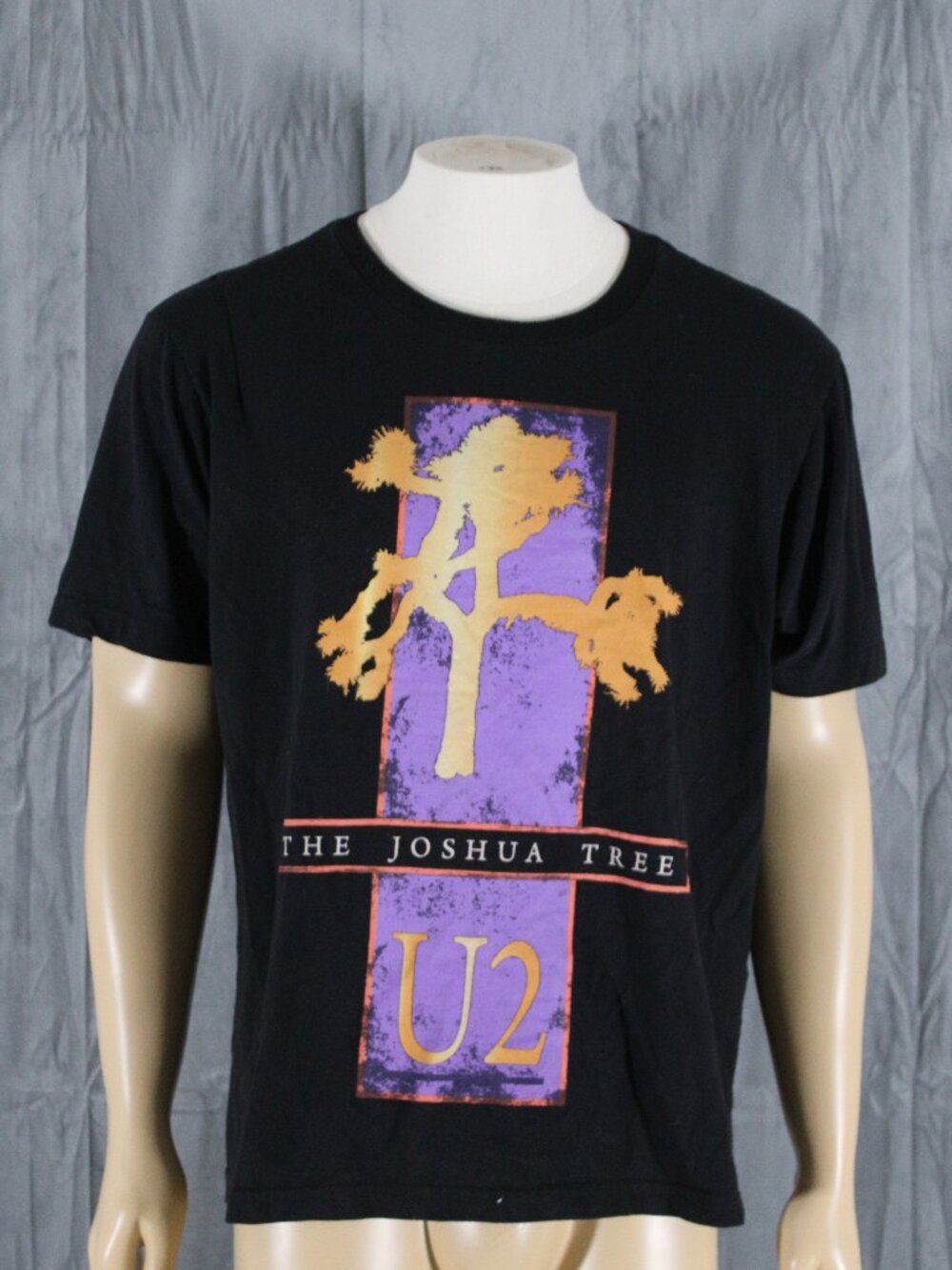 Band Shirt - U2 Josua Tree Consulado Do Rock - Men's Medium
